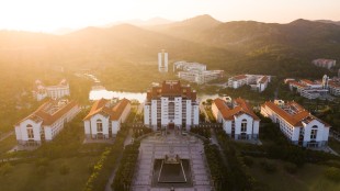 &ldquo;嘉园&rdquo;夕照